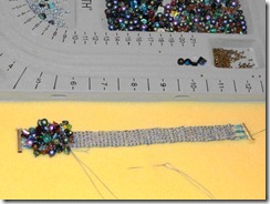 peacock-bracelet-progress