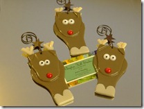 fused-glass-reindeer-orname