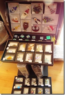 ornaments-and-jewelry