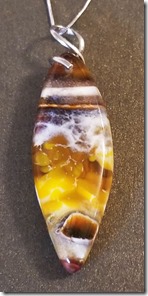 fused-glass-pendant